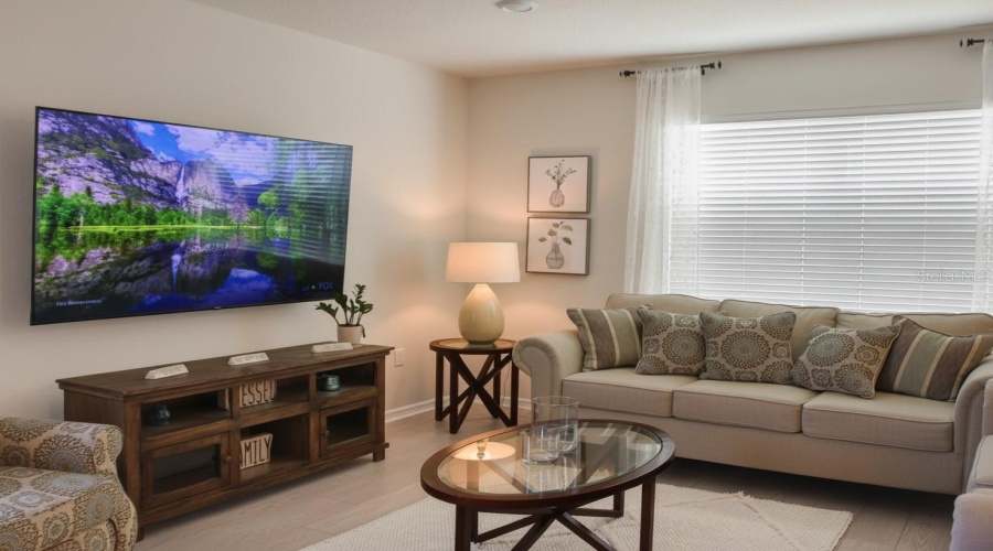 DAVENPORT, Florida 33896, 4 Bedrooms Bedrooms, ,3 BathroomsBathrooms,Residential,For Sale,VISION,0,MFRO6404842