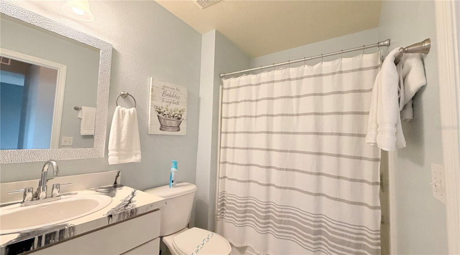 KISSIMMEE, Florida 34746, 3 Bedrooms Bedrooms, ,2 BathroomsBathrooms,Residential,For Sale,POMPANO BEACH DR,0,MFRO6405051