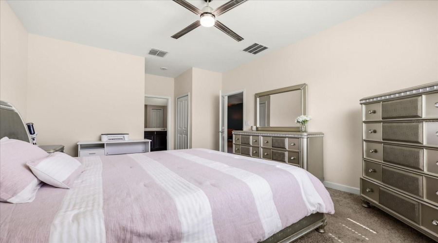 DAVENPORT, Florida 33837, 4 Bedrooms Bedrooms, ,3 BathroomsBathrooms,Residential,For Sale,TAFT,0,MFRTB8504421