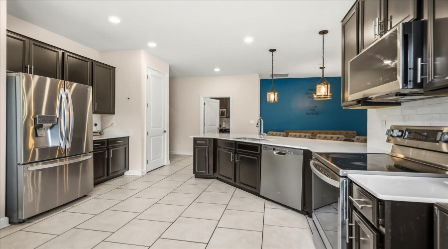 DAVENPORT, Florida 33837, 4 Bedrooms Bedrooms, ,3 BathroomsBathrooms,Residential,For Sale,TAFT,0,MFRTB8504421
