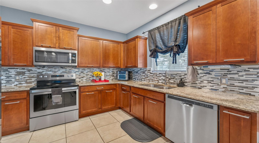 KISSIMMEE, Florida 34746, 3 Bedrooms Bedrooms, ,2 BathroomsBathrooms,Residential,For Sale,TRADEWINDS,0,MFRO6404548