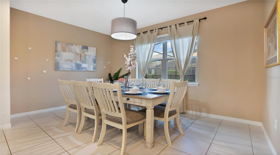 KISSIMMEE, Florida 34747, 5 Bedrooms Bedrooms, ,4 BathroomsBathrooms,Residential,For Sale,BENGAL,0,MFRO6404732