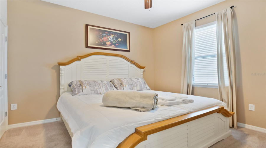 KISSIMMEE, Florida 34747, 5 Bedrooms Bedrooms, ,4 BathroomsBathrooms,Residential,For Sale,BENGAL,0,MFRO6404732