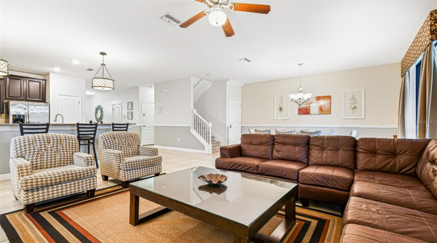 DAVENPORT, Florida 33896, 8 Bedrooms Bedrooms, ,5 BathroomsBathrooms,Residential,For Sale,SHADOW MOUNTAIN,0,MFRO6405241