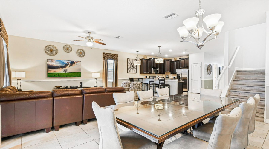 DAVENPORT, Florida 33896, 8 Bedrooms Bedrooms, ,5 BathroomsBathrooms,Residential,For Sale,SHADOW MOUNTAIN,0,MFRO6405241