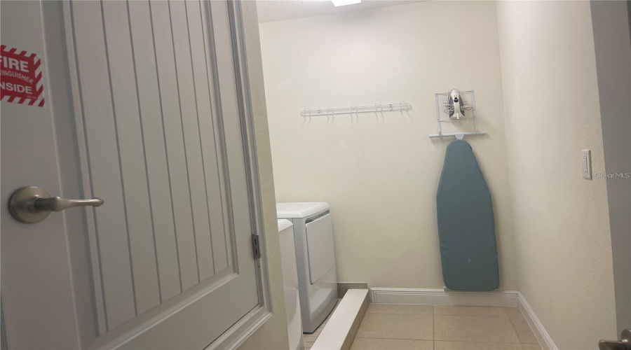 KISSIMMEE, Florida 34747, 5 Bedrooms Bedrooms, ,5 BathroomsBathrooms,Residential,For Sale,PENDANT,0,MFRO6404820