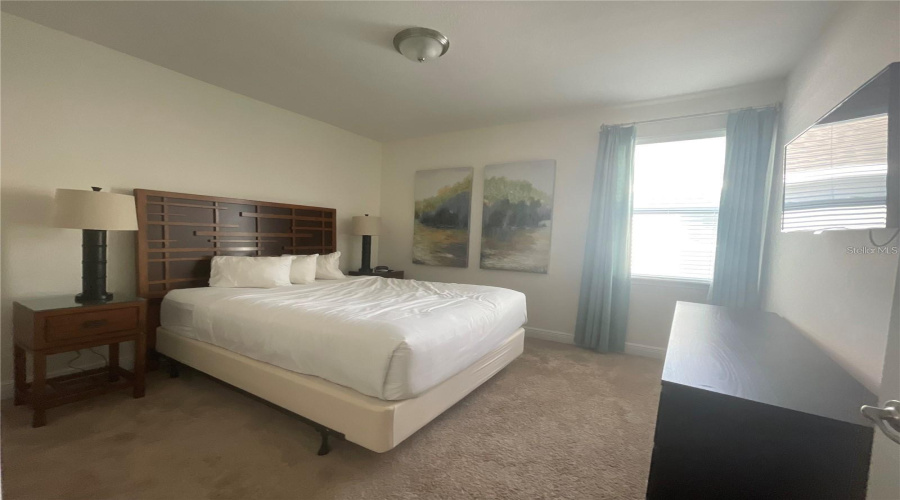 KISSIMMEE, Florida 34747, 5 Bedrooms Bedrooms, ,5 BathroomsBathrooms,Residential,For Sale,PENDANT,0,MFRO6404820