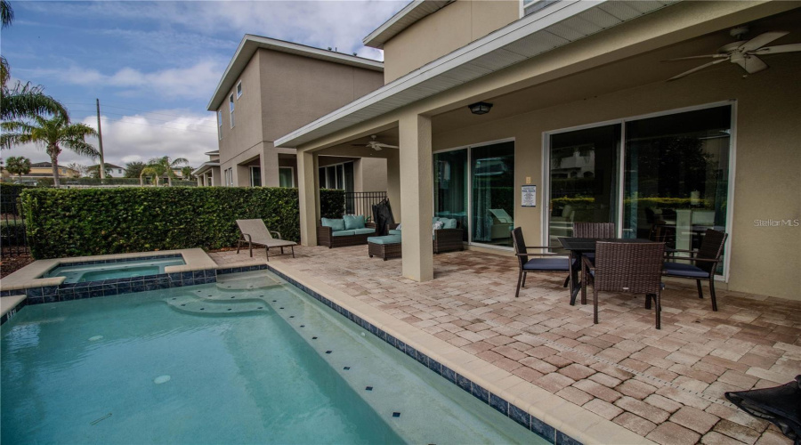 KISSIMMEE, Florida 34747, 5 Bedrooms Bedrooms, ,5 BathroomsBathrooms,Residential,For Sale,PENDANT,0,MFRO6404820