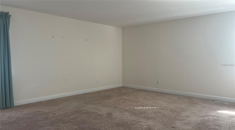 KISSIMMEE, Florida 34747, 5 Bedrooms Bedrooms, ,5 BathroomsBathrooms,Residential,For Sale,PENDANT,0,MFRO6404820