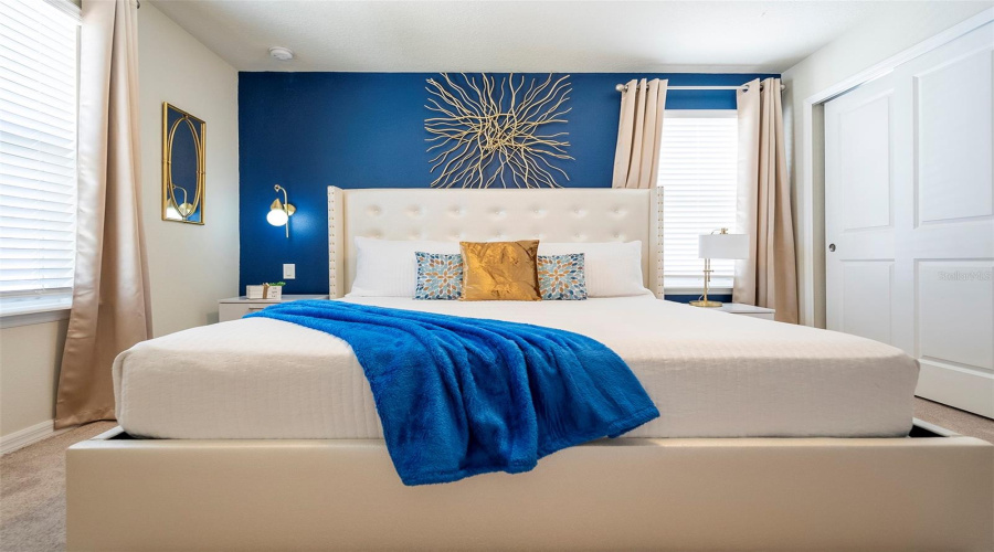 DAVENPORT, Florida 33897, 7 Bedrooms Bedrooms, ,5 BathroomsBathrooms,Residential,For Sale,LILAC,0,MFRO6405274