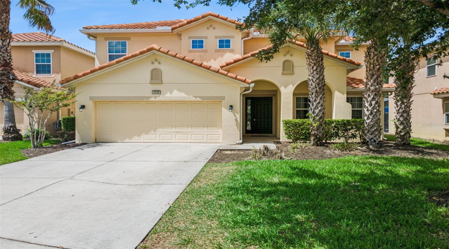 DAVENPORT, Florida 33837, 6 Bedrooms Bedrooms, ,5 BathroomsBathrooms,Residential,For Sale,ACORN,0,MFRS5149133