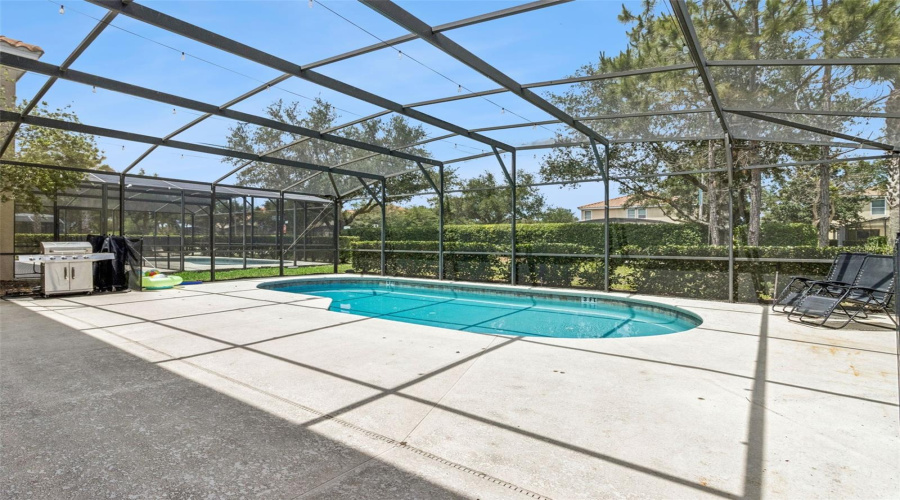 DAVENPORT, Florida 33837, 6 Bedrooms Bedrooms, ,5 BathroomsBathrooms,Residential,For Sale,ACORN,0,MFRS5149133
