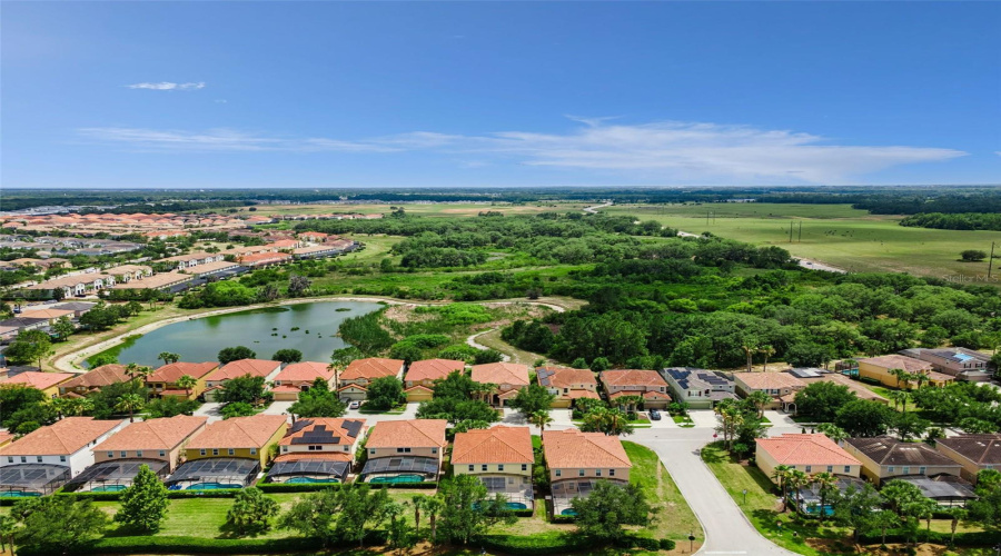 DAVENPORT, Florida 33837, 6 Bedrooms Bedrooms, ,5 BathroomsBathrooms,Residential,For Sale,ACORN,0,MFRS5149133