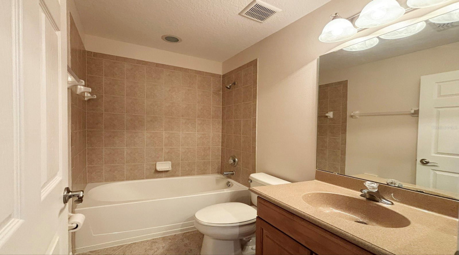 ORLANDO, Florida 32836, 3 Bedrooms Bedrooms, ,2 BathroomsBathrooms,Residential,For Sale,FALLSGROVE,0,MFRS5149314