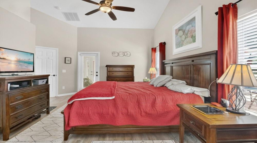 ORLANDO, Florida 32836, 3 Bedrooms Bedrooms, ,2 BathroomsBathrooms,Residential,For Sale,PECKY CYPRESS,0,MFRO6404360