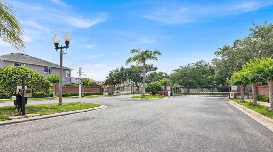 ORLANDO, Florida 32836, 3 Bedrooms Bedrooms, ,2 BathroomsBathrooms,Residential,For Sale,PECKY CYPRESS,0,MFRO6404360