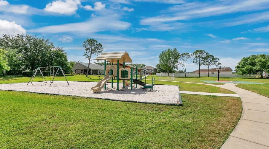 ORLANDO, Florida 32836, 3 Bedrooms Bedrooms, ,2 BathroomsBathrooms,Residential,For Sale,PECKY CYPRESS,0,MFRO6404360