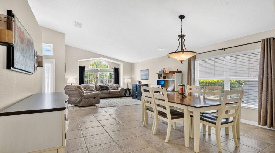 ORLANDO, Florida 32836, 3 Bedrooms Bedrooms, ,2 BathroomsBathrooms,Residential,For Sale,PECKY CYPRESS,0,MFRO6404360