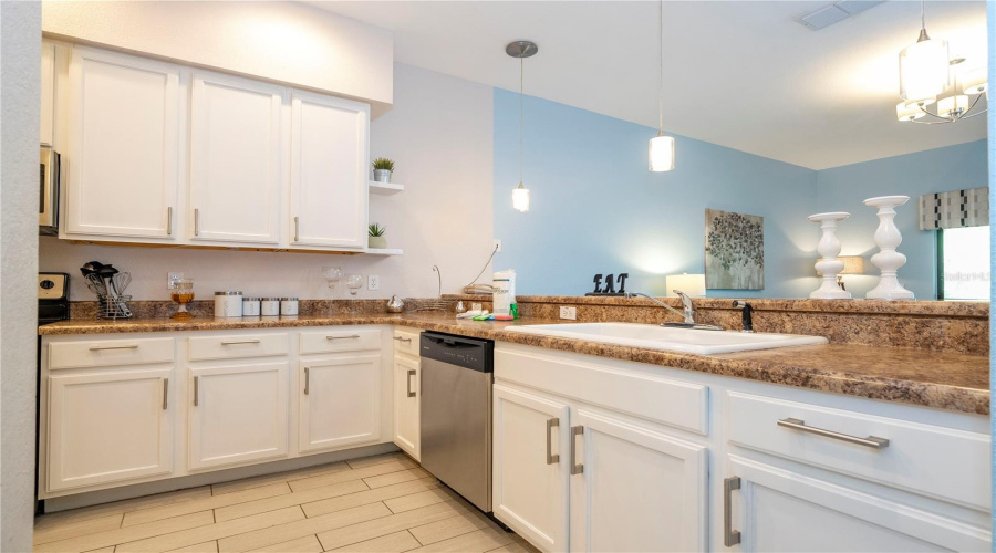 KISSIMMEE, Florida 34747, 2 Bedrooms Bedrooms, ,2 BathroomsBathrooms,Residential,For Sale,PIRATES RETREAT,0,MFRO6404877