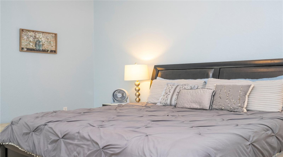 KISSIMMEE, Florida 34747, 2 Bedrooms Bedrooms, ,2 BathroomsBathrooms,Residential,For Sale,PIRATES RETREAT,0,MFRO6404877