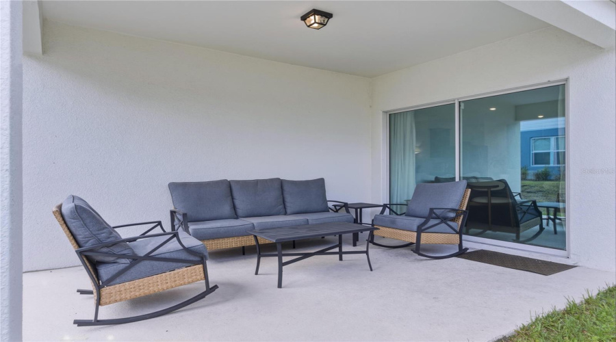 DAVENPORT, Florida 33837, 4 Bedrooms Bedrooms, ,2 BathroomsBathrooms,Residential,For Sale,WEAVER,0,MFRO6405059