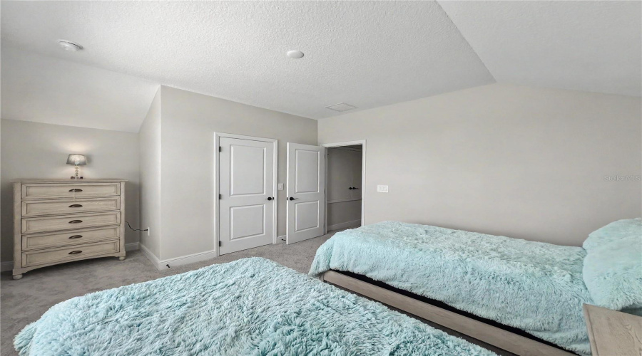 KISSIMMEE, Florida 34747, 4 Bedrooms Bedrooms, ,3 BathroomsBathrooms,Residential,For Sale,LIMESTONE,0,MFRS5148684
