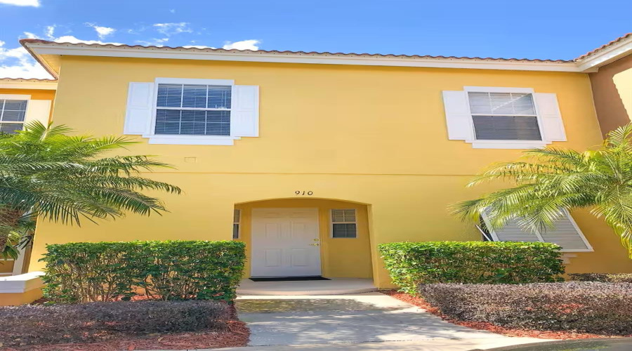 KISSIMMEE, Florida 34746, 3 Bedrooms Bedrooms, ,2 BathroomsBathrooms,Residential,For Sale,PARK TERRACE,0,MFRO6403973