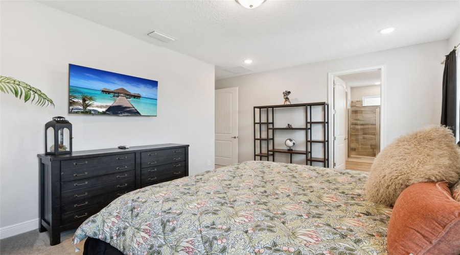 KISSIMMEE, Florida 34747, 4 Bedrooms Bedrooms, ,3 BathroomsBathrooms,Residential,For Sale,SOUTHFIELD,0,MFRO6404639