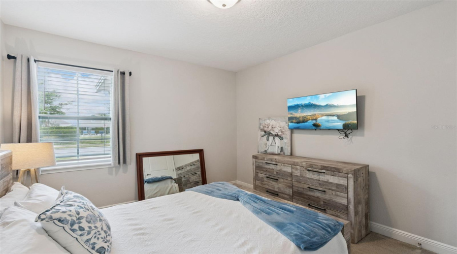 KISSIMMEE, Florida 34747, 4 Bedrooms Bedrooms, ,3 BathroomsBathrooms,Residential,For Sale,SOUTHFIELD,0,MFRO6404639