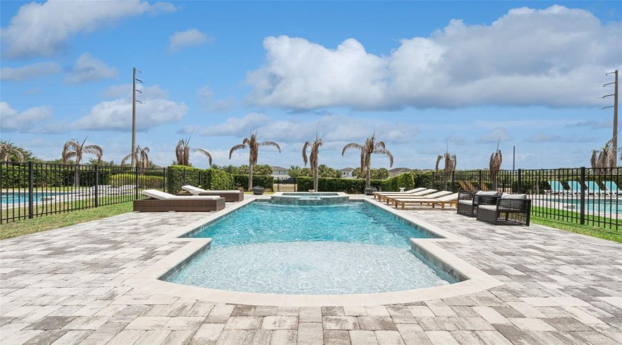 KISSIMMEE, Florida 34747, 4 Bedrooms Bedrooms, ,3 BathroomsBathrooms,Residential,For Sale,SOUTHFIELD,0,MFRO6404639