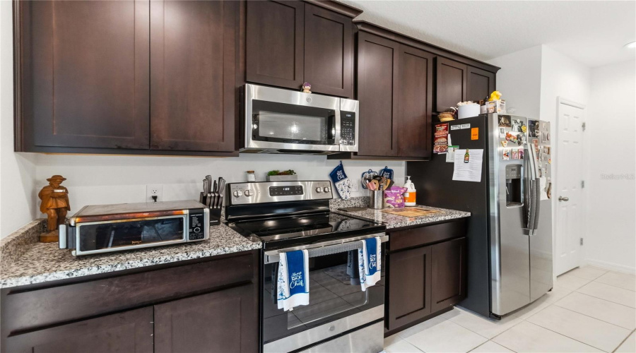 DAVENPORT, Florida 33837, 4 Bedrooms Bedrooms, ,2 BathroomsBathrooms,Residential,For Sale,ISLAND SLOUGH,0,MFRS5149192