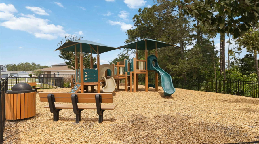 DAVENPORT, Florida 33837, 4 Bedrooms Bedrooms, ,2 BathroomsBathrooms,Residential,For Sale,ISLAND SLOUGH,0,MFRS5149192