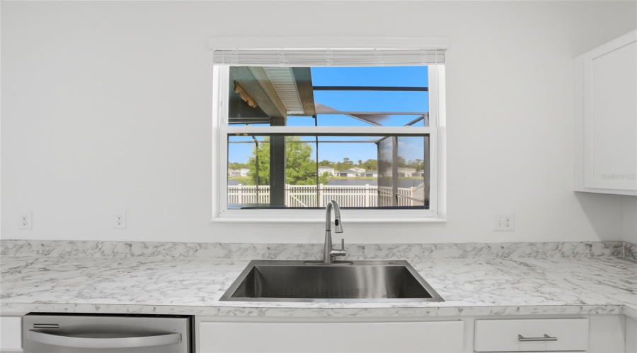 DAVENPORT, Florida 33896, 6 Bedrooms Bedrooms, ,4 BathroomsBathrooms,Residential,For Sale,AUGUSTUS,0,MFRS5149396