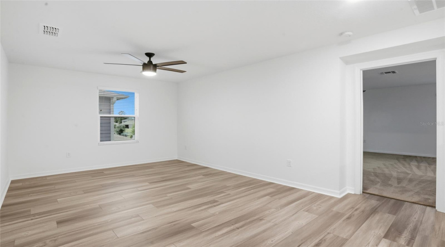 DAVENPORT, Florida 33896, 6 Bedrooms Bedrooms, ,4 BathroomsBathrooms,Residential,For Sale,AUGUSTUS,0,MFRS5149396