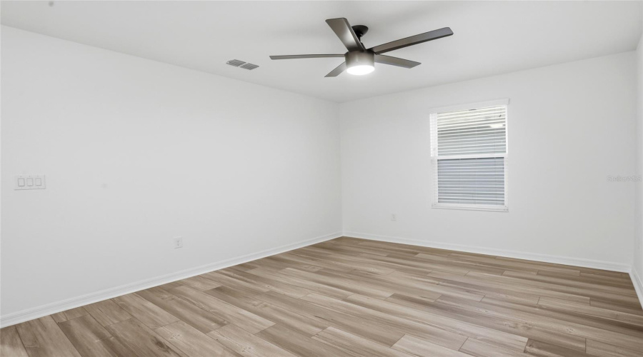 DAVENPORT, Florida 33896, 6 Bedrooms Bedrooms, ,4 BathroomsBathrooms,Residential,For Sale,AUGUSTUS,0,MFRS5149396