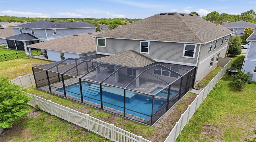 DAVENPORT, Florida 33896, 6 Bedrooms Bedrooms, ,4 BathroomsBathrooms,Residential,For Sale,AUGUSTUS,0,MFRS5149396