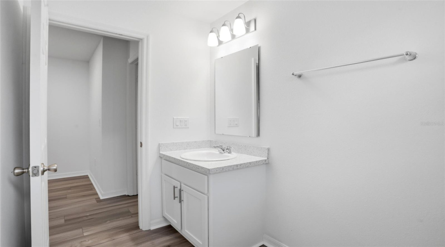 DAVENPORT, Florida 33896, 6 Bedrooms Bedrooms, ,4 BathroomsBathrooms,Residential,For Sale,AUGUSTUS,0,MFRS5149396