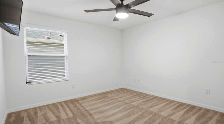 DAVENPORT, Florida 33896, 6 Bedrooms Bedrooms, ,4 BathroomsBathrooms,Residential,For Sale,AUGUSTUS,0,MFRS5149396