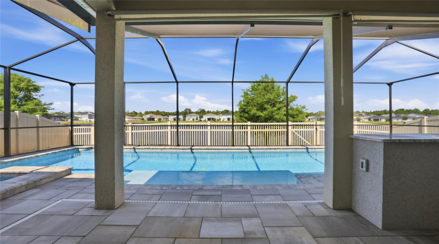 DAVENPORT, Florida 33896, 6 Bedrooms Bedrooms, ,4 BathroomsBathrooms,Residential,For Sale,AUGUSTUS,0,MFRS5149396