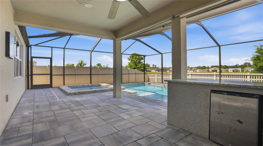 DAVENPORT, Florida 33896, 6 Bedrooms Bedrooms, ,4 BathroomsBathrooms,Residential,For Sale,AUGUSTUS,0,MFRS5149396