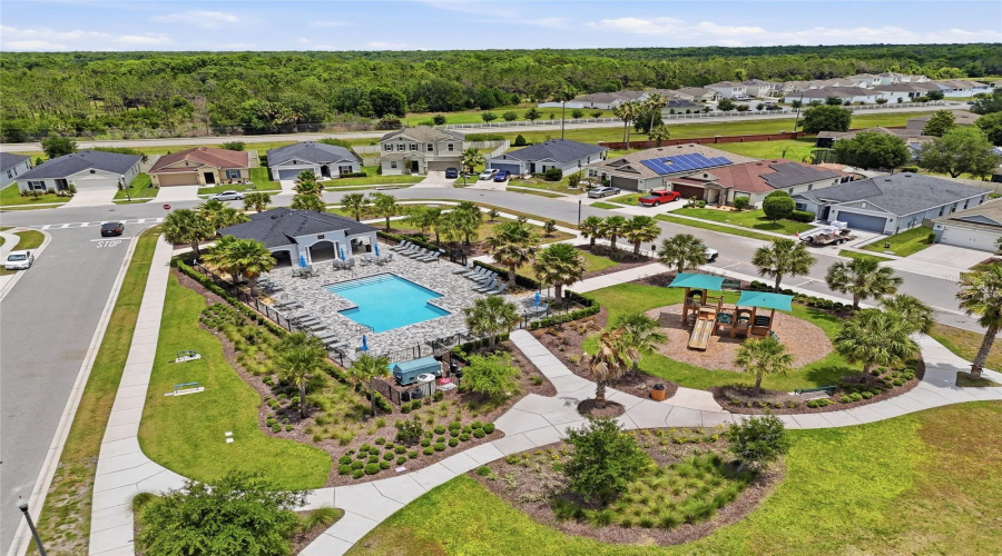 DAVENPORT, Florida 33896, 6 Bedrooms Bedrooms, ,4 BathroomsBathrooms,Residential,For Sale,AUGUSTUS,0,MFRS5149396