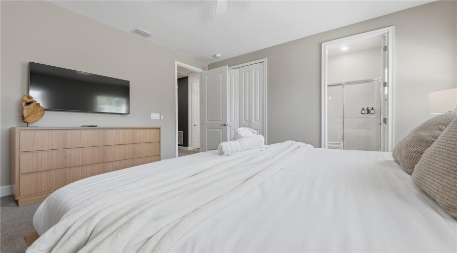 REUNION, Florida 34747, 5 Bedrooms Bedrooms, ,5 BathroomsBathrooms,Residential,For Sale,REUNION,0,MFRO6405283