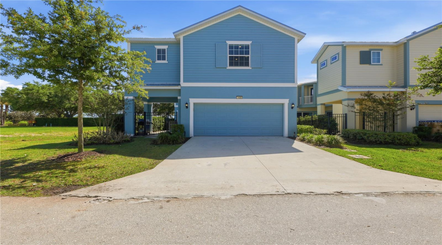 REUNION, Florida 34747, 5 Bedrooms Bedrooms, ,5 BathroomsBathrooms,Residential,For Sale,REUNION,0,MFRO6405283