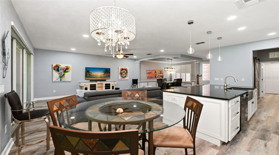 DAVENPORT, Florida 33896, 3 Bedrooms Bedrooms, ,2 BathroomsBathrooms,Residential,For Sale,RIVERDALE,0,MFRS5149344