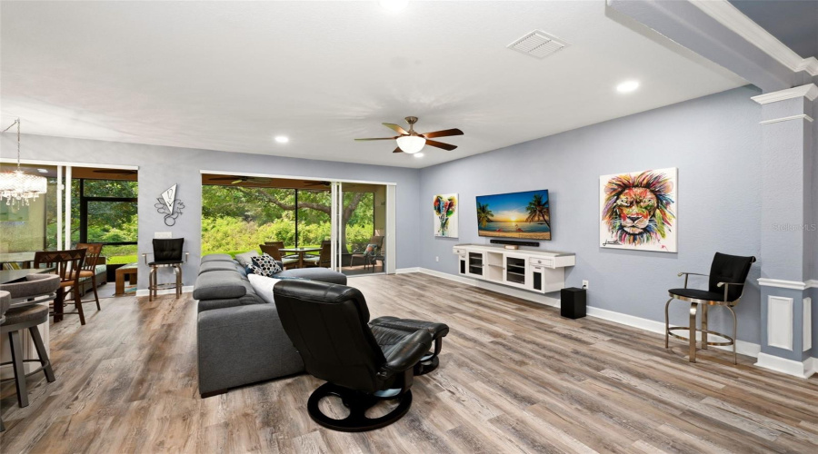 DAVENPORT, Florida 33896, 3 Bedrooms Bedrooms, ,2 BathroomsBathrooms,Residential,For Sale,RIVERDALE,0,MFRS5149344