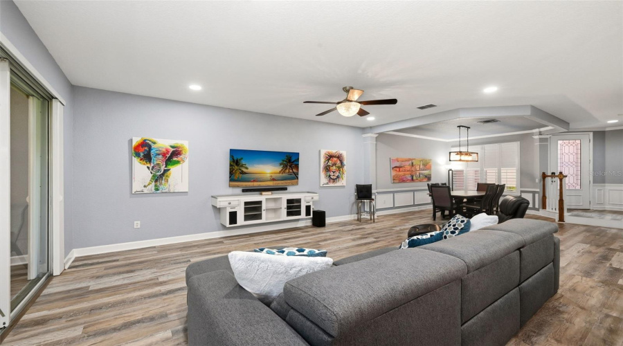 DAVENPORT, Florida 33896, 3 Bedrooms Bedrooms, ,2 BathroomsBathrooms,Residential,For Sale,RIVERDALE,0,MFRS5149344