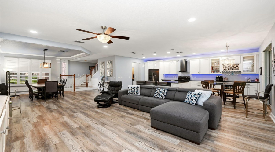 DAVENPORT, Florida 33896, 3 Bedrooms Bedrooms, ,2 BathroomsBathrooms,Residential,For Sale,RIVERDALE,0,MFRS5149344