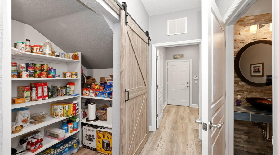 DAVENPORT, Florida 33896, 3 Bedrooms Bedrooms, ,2 BathroomsBathrooms,Residential,For Sale,RIVERDALE,0,MFRS5149344