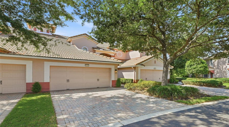 DAVENPORT, Florida 33896, 3 Bedrooms Bedrooms, ,2 BathroomsBathrooms,Residential,For Sale,RIVERDALE,0,MFRS5149344