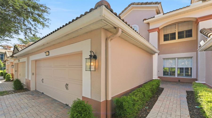 DAVENPORT, Florida 33896, 3 Bedrooms Bedrooms, ,2 BathroomsBathrooms,Residential,For Sale,RIVERDALE,0,MFRS5149344